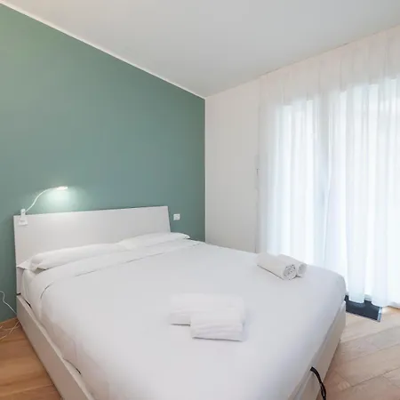 Apartment Youhosty - Palazzo Crovato 3a Milan